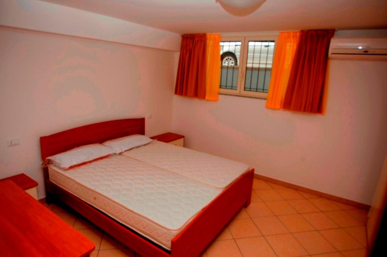 Residence Gualtieri Sant'Andrea Apostolo dello Ionio Exteriér fotografie